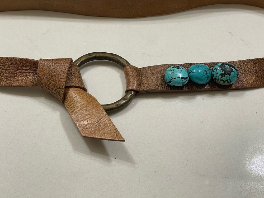 Streets Ahead Turquoise  Nugget Leather Ring Belt  30” Made In USA